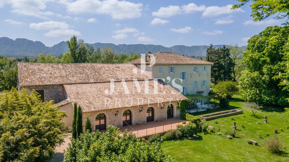 Vente Maison Domaine de réception du XVIII? siècle à fort potentiel - Saint-Rémy-de-Provence Saint-rémy-de-provence