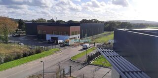  A VENDRE terrains à partir de 2 000m² pour réaliser votre clé en main à partir de 1 000m² de surface plancher à Varennes-Jarcy Varennes-jarcy