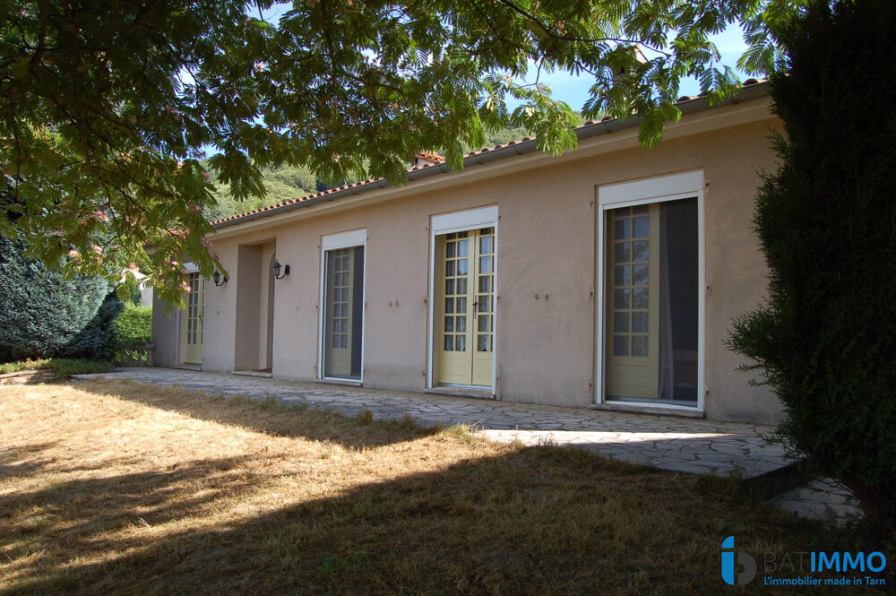 VILLA - 2300 M² DE TERRAIN AVEC PISCINE - AU CALME - BEAU PANOR