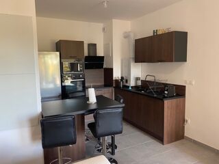  Appartement à louer 2 pièces 48 m²