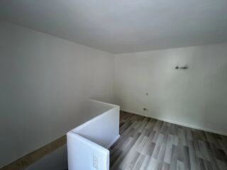  Appartement à louer 2 pièces 44 m²