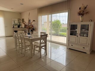  Maison � vendre 4 pi�ces 155 m�