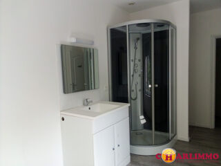  Appartement à louer 3 pièces 76 m²
