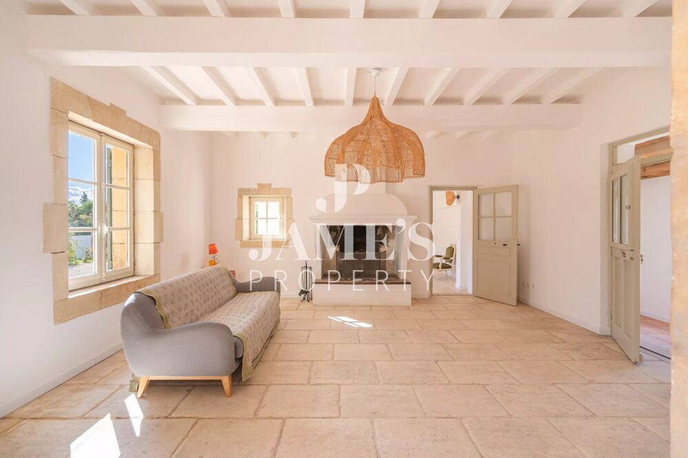 à vendre  Maison Maussane-les-Alpilles (13520)