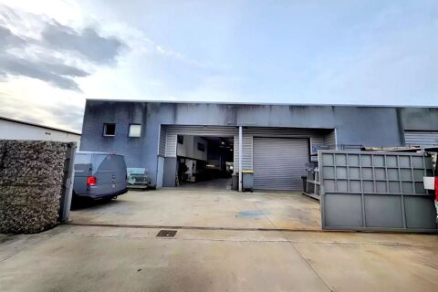 Locaux d?activit&eacute;s &agrave; vendre ou &agrave; louer - Lav&eacute;rune 2750 34880 Lavérune