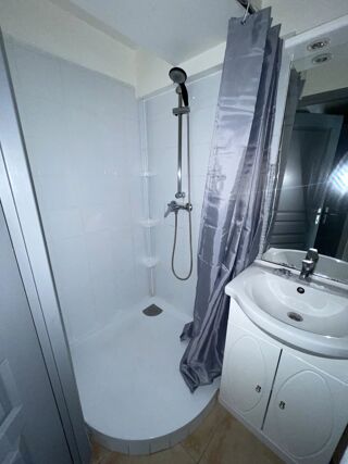  Appartement à louer 2 pièces 37 m²