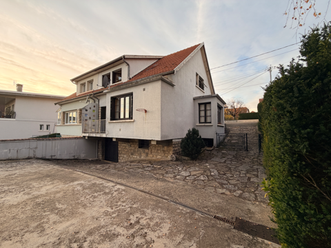  Maison � vendre 6 pi�ces 111 m�