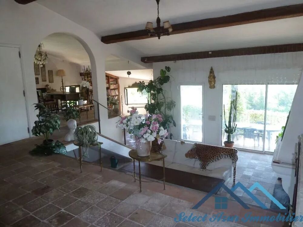 � vendre  Maison Tourrettes-sur-Loup (06140)