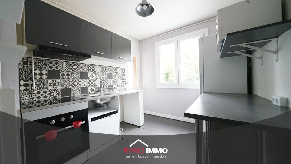LOCATION T3 MEUBLE, secteur La Monta à Saint-Egrève, ave....