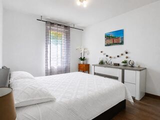 Vente Appartement MAGNIFIQUE T3 LUMINEUX - CENTRE-VILLE DE DÉCINES Décines-charpieu