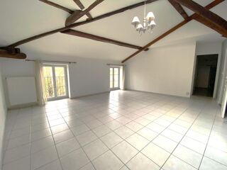  Appartement à louer 3 pièces 67 m²