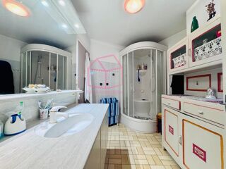  Maison � vendre 7 pi�ces 140 m�