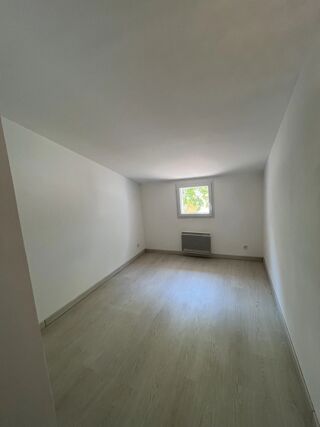  Maison à louer 4 pièces 102 m²