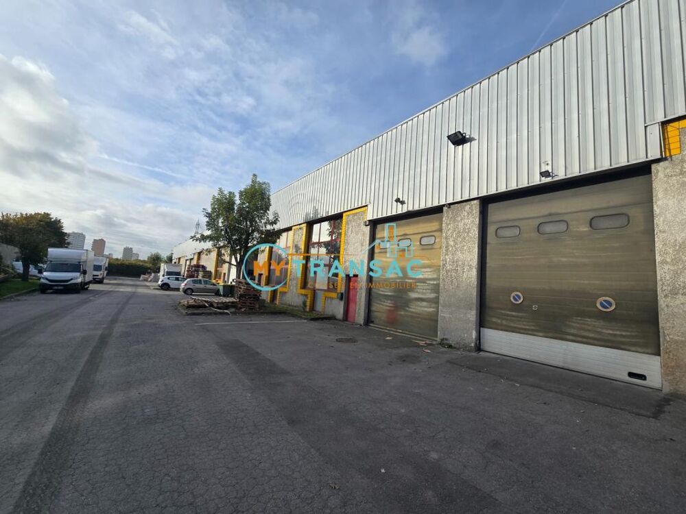   My Transac vous propose à la location des locaux d'activités et bureaux de 370m² et 392m² situés à Bondy 