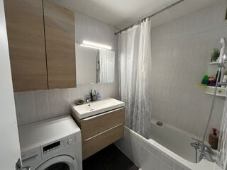  Appartement à louer 4 pièces 72 m²