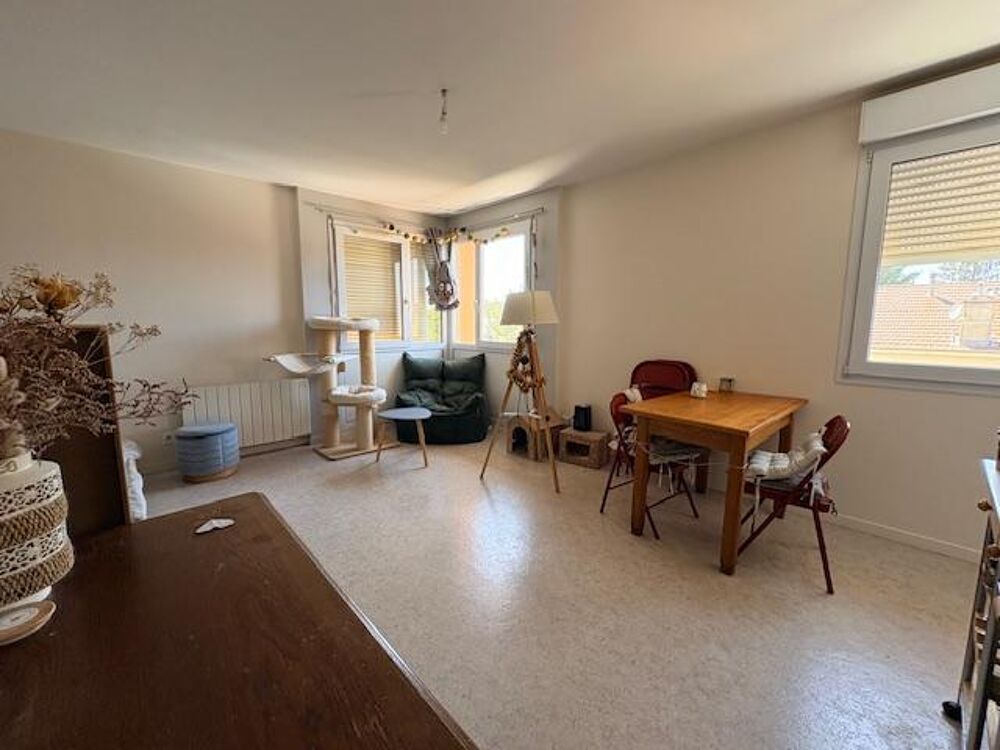 Location Appartement Location Appartement 32 m² à Bourg en Bresse 375 ¤ CC /mois Bourg-en-bresse