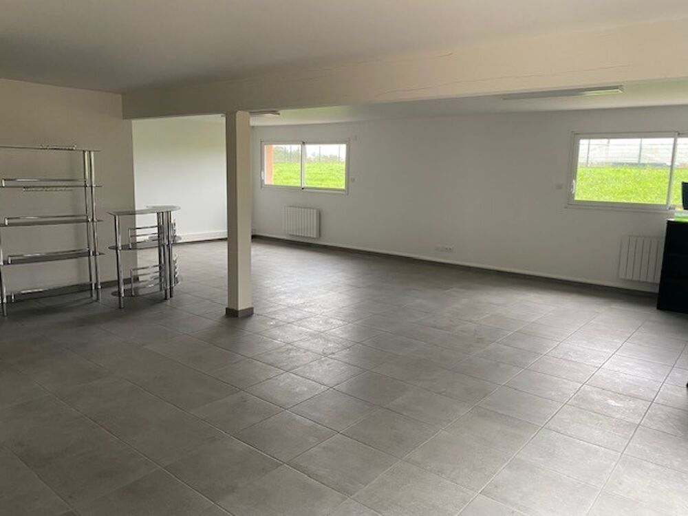   MARBOZ - A louer bureau - 77 m² Marboz