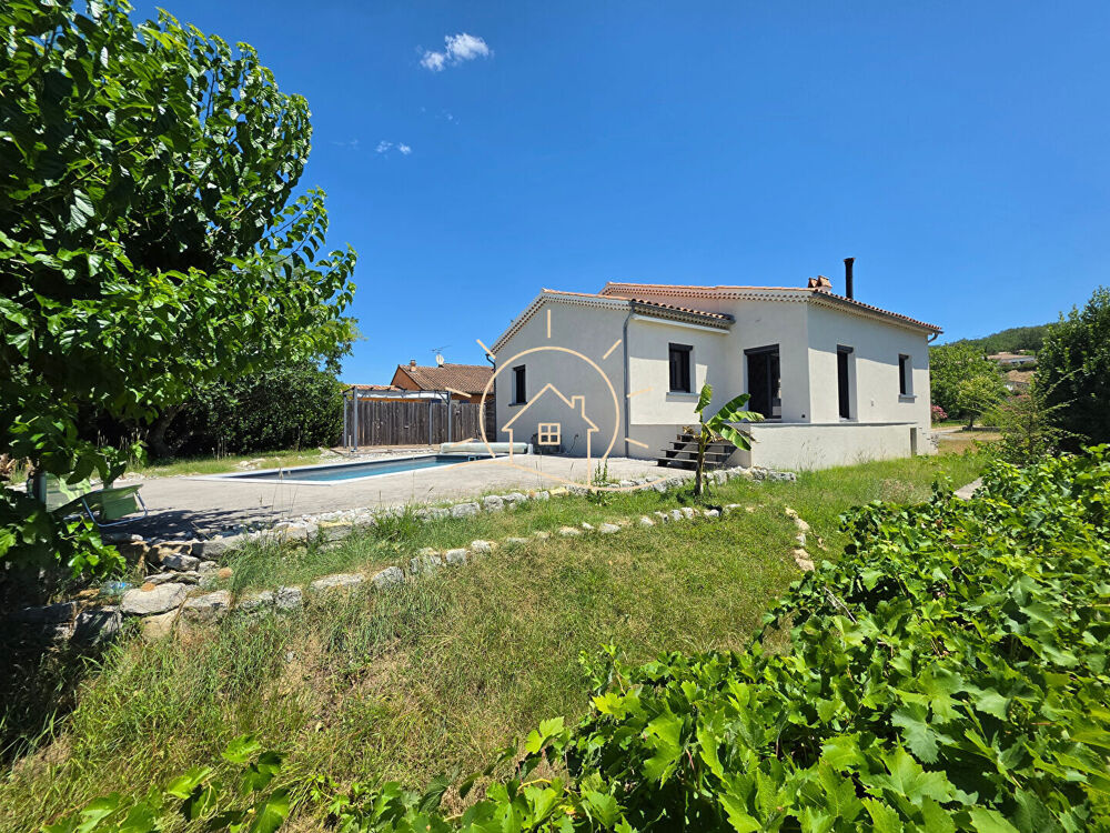 Maison familiale avec piscine et terrain constructible