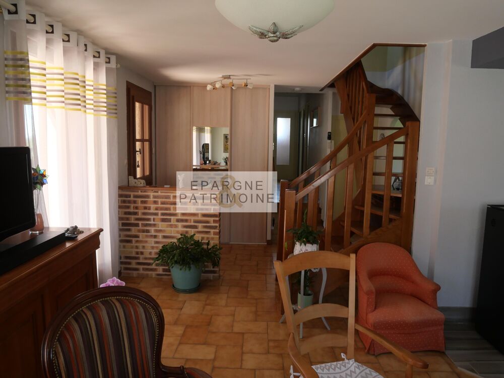Vente Maison Maison familiale 165 m² - 5 chambres - Piscine - Terrain 1021 m² - Villette-d?Anthon Villette-d'anthon