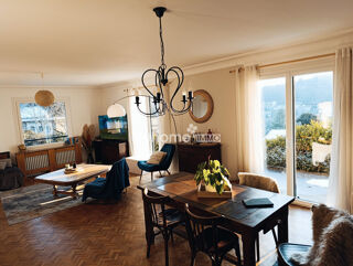  Maison � vendre 8 pi�ces 323 m�