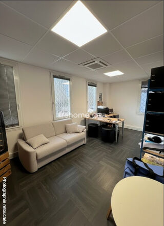   Opportunité rare – Bureaux d'environ 169 m² en emplacement Saint-Égrève