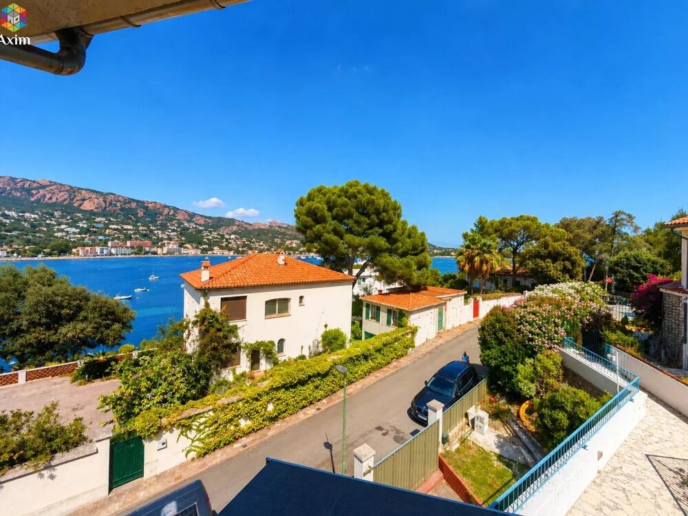 Vente Appartement AGAY - 4 PIÈCES EN DUPLEX - VUE MER - GRANDE TERRASSE - GARAGE & Saint-raphaël