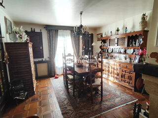  Maison à vendre 8 pièces 253 m²