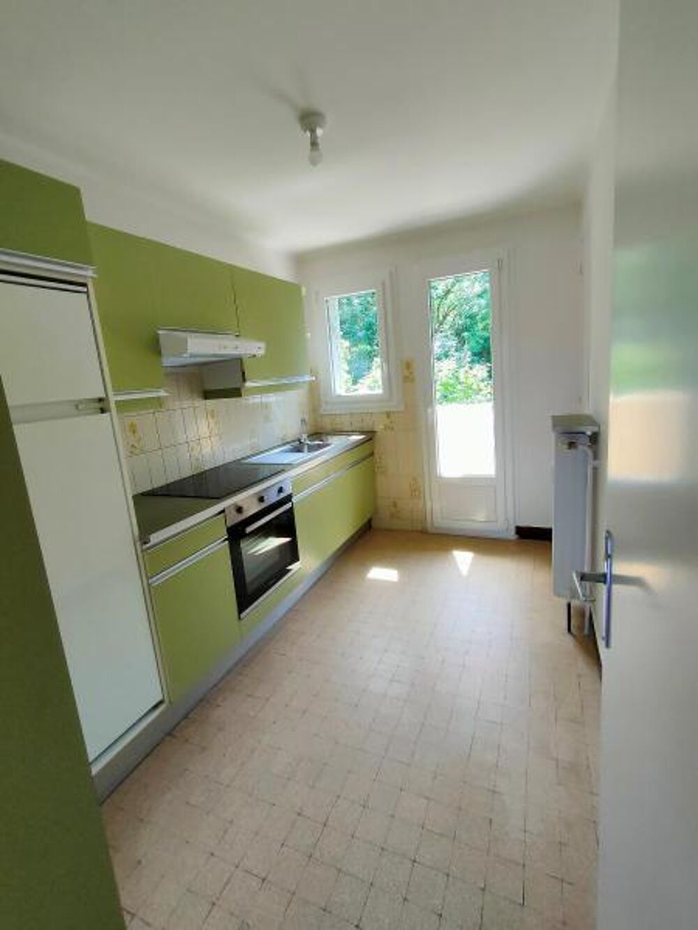Location Appartement 57 m² à Lyon 969 ¤ CC /mois
