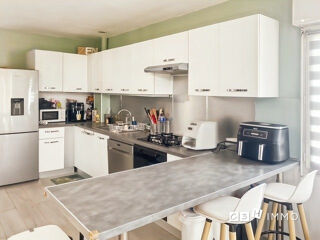  Maison � vendre 3 pi�ces 81 m� B�rat