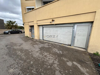  Parking / Garage � vendre 12 m�