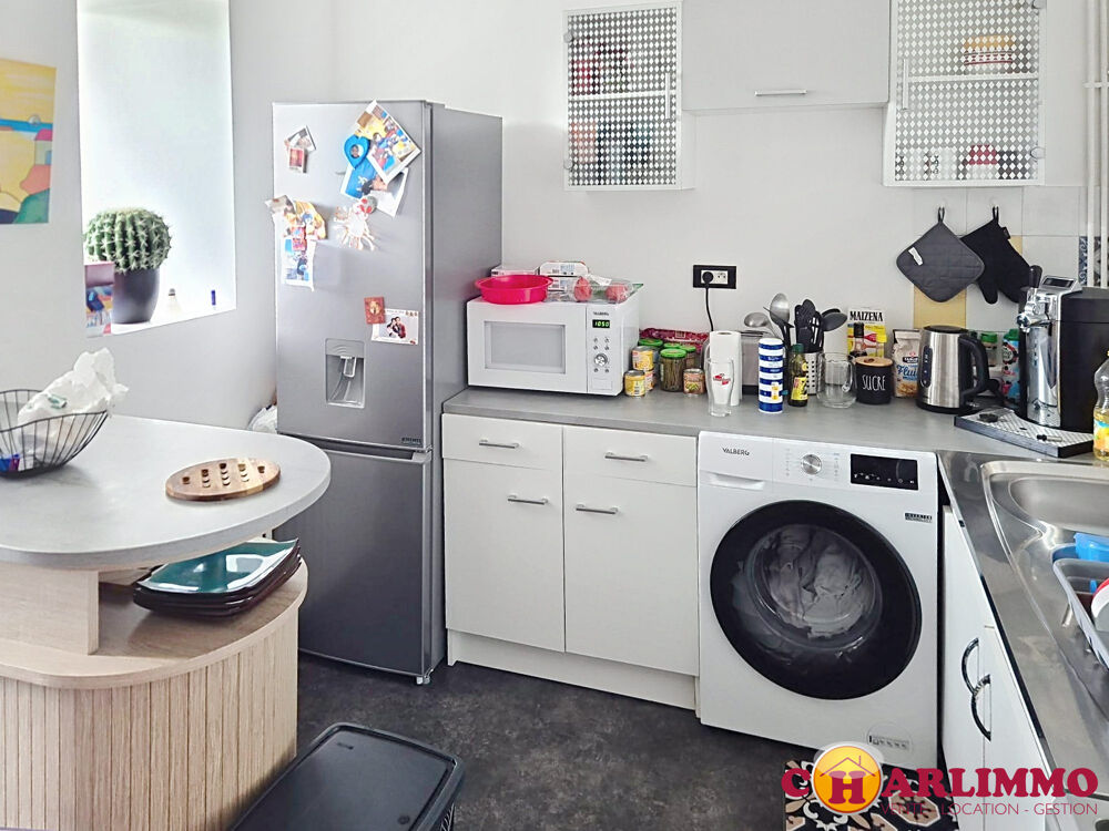Appartement bon état locataire en place