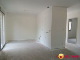  Appartement à louer 3 pièces 1 m²