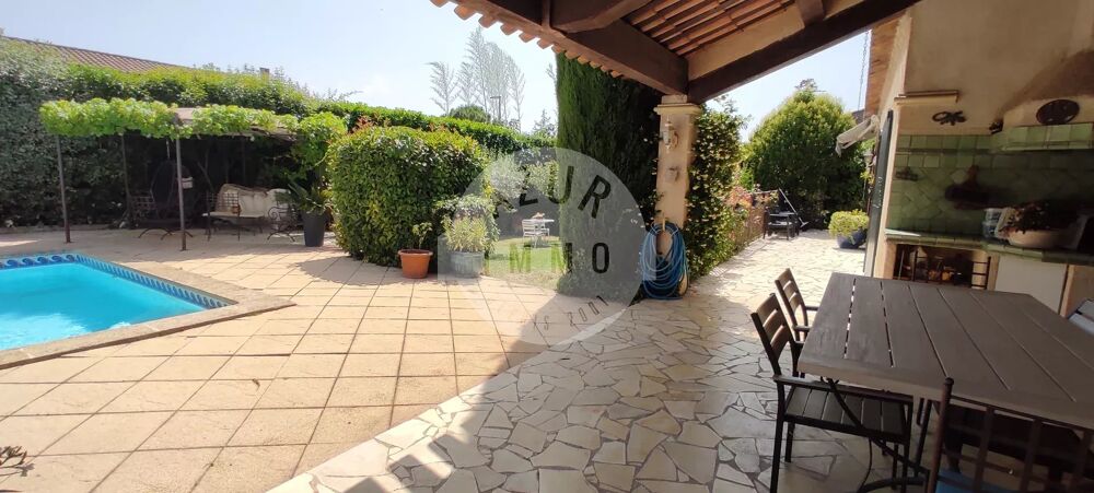 � vendre  Maison Saint-Zacharie (83640)