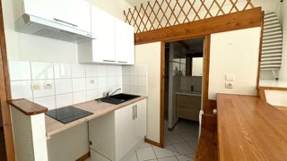  Appartement à louer 2 pièces 36 m²
