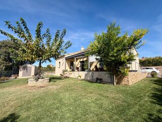 Vente Maison Barjac, villa contemporaine de plain-pied avec vue sur les Cévennes Barjac