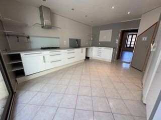  Appartement � louer 5 pi�ces 100 m�
