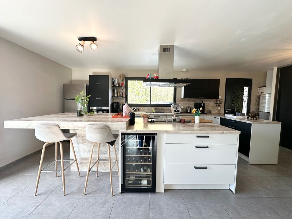 Montrevel en Bresse- A vendre - Villa plain-pied