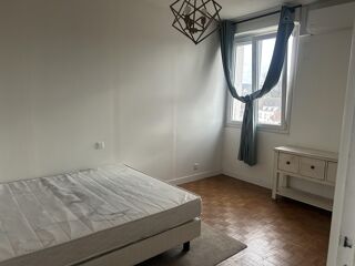  Appartement à louer 3 pièces 72 m²