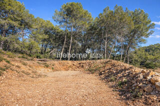  Terrain à vendre 820 m²