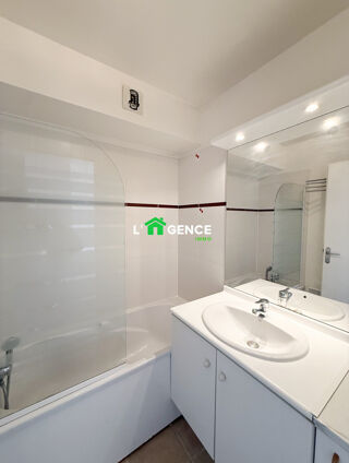  Appartement  vendre 3 pices 64 m