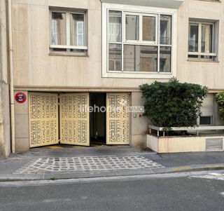  Parking / Garage à vendre 13 m²