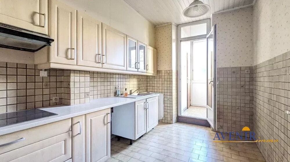 Un appartement lumineux rue Breteuil - Marseille 6ème