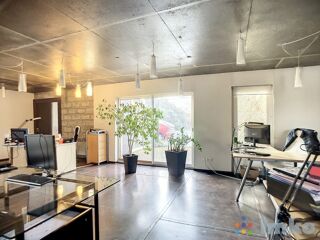  Immeuble à vendre 425 m²