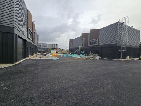   A vendre derniers lots neufs à usage d'activités et bureaux cellules disponibles à partir de 157 m² jusque 2.301 m² 