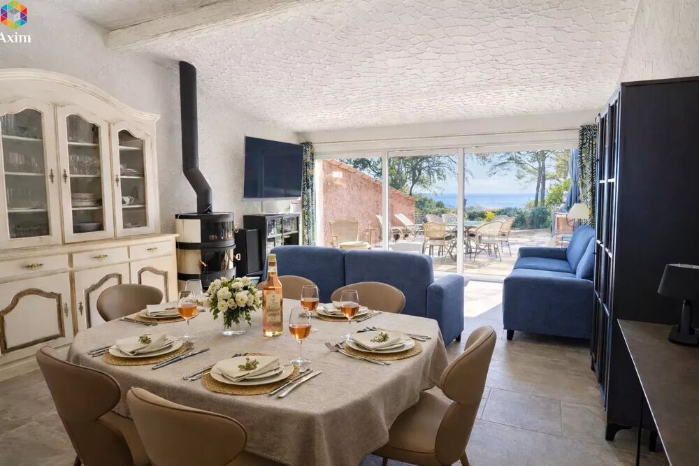 Vente Maison Bastidon rénové avec vue mer et jardin, au c?ur d'une résidence Saint-raphaël