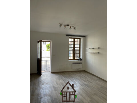 VERNON Local professionnel ou commercial, id&eacute;al profe... 64500 27200 Vernon