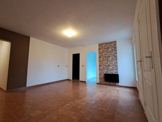  Appartement à louer 2 pièces 55 m²