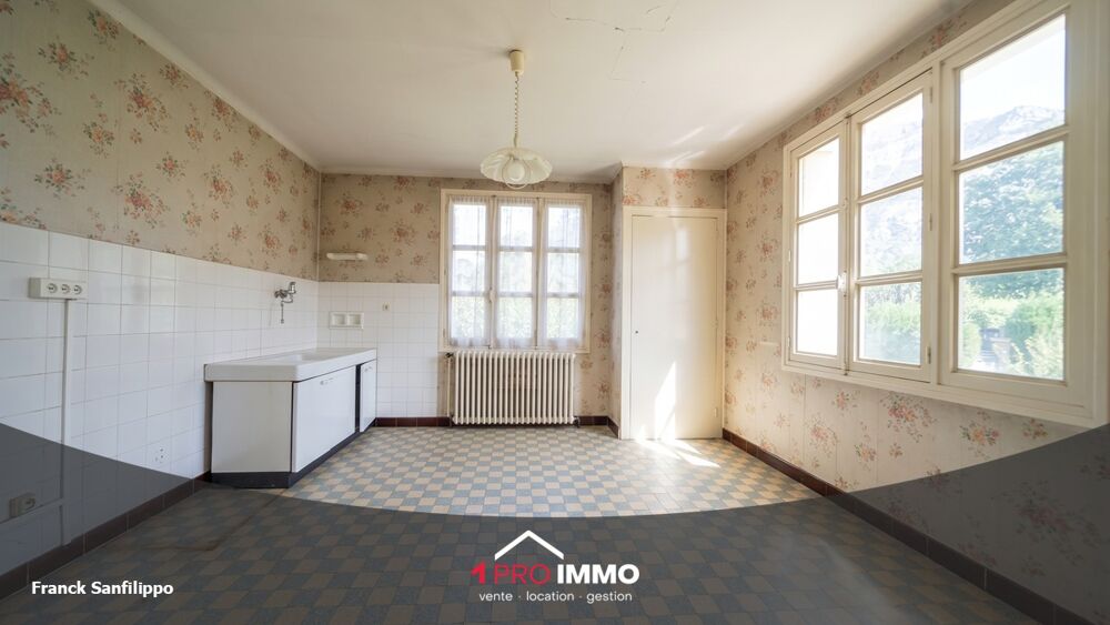 vente Maison - 6 pièce(s) - 120 m² Saint-Égrève (38120)