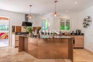  Maison à vendre 5 pièces 198 m²