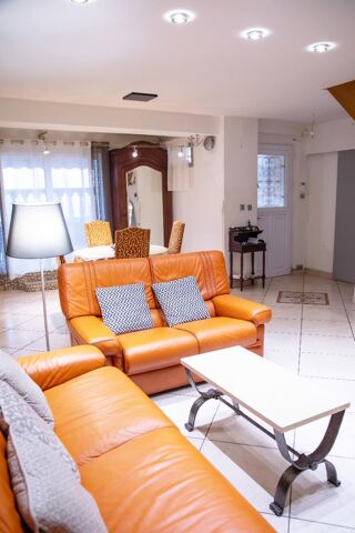  Maison � vendre 4 pi�ces 145 m�